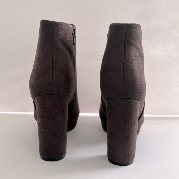 DREAM PAIRS Women's Stomp High Heel Ankle Block Chunky Heel Boots Size 9 US - Picture 5 of 7